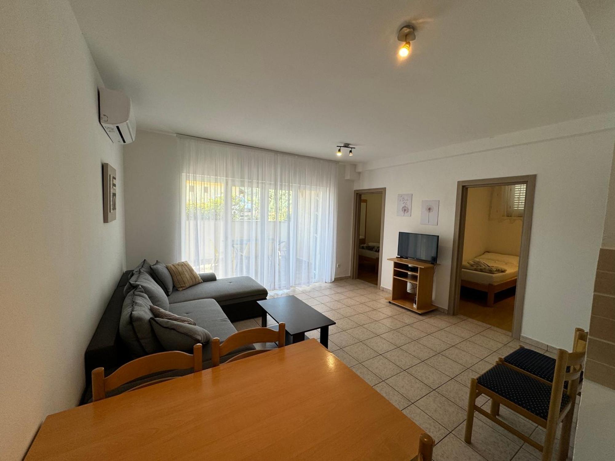 Apartment Pirun Baska  Luaran gambar