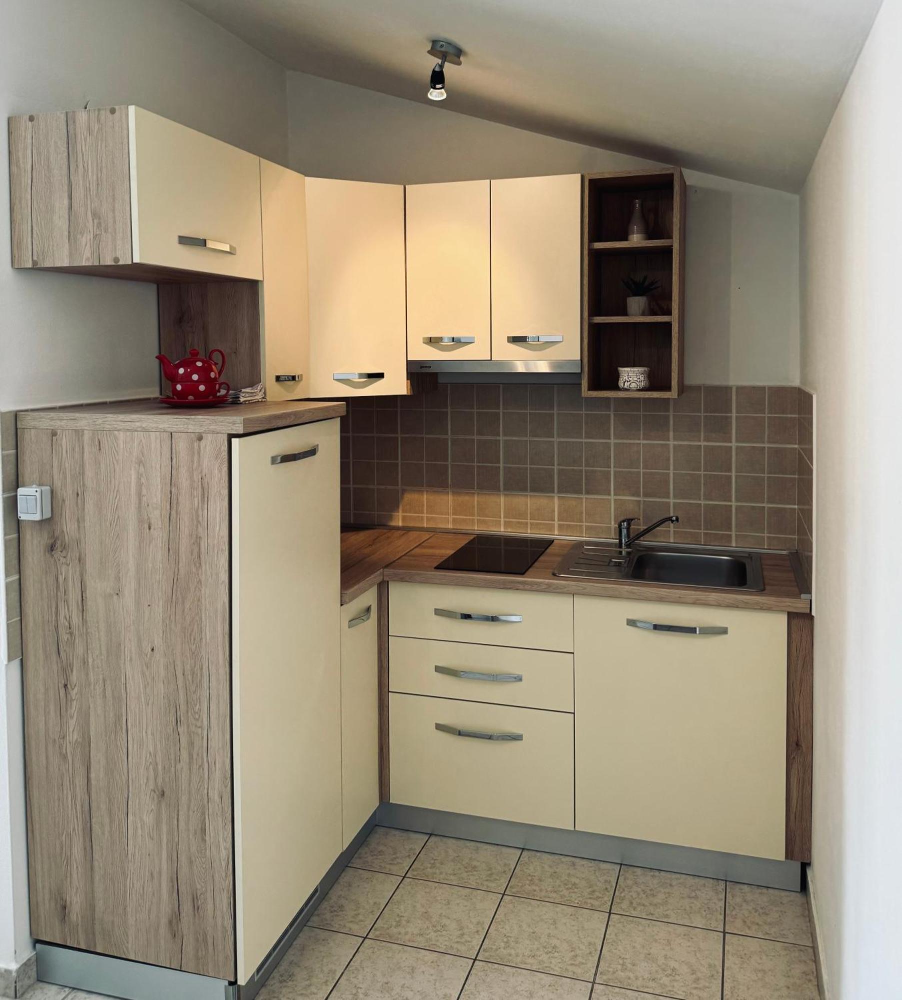 Apartment Pirun Baska  Luaran gambar