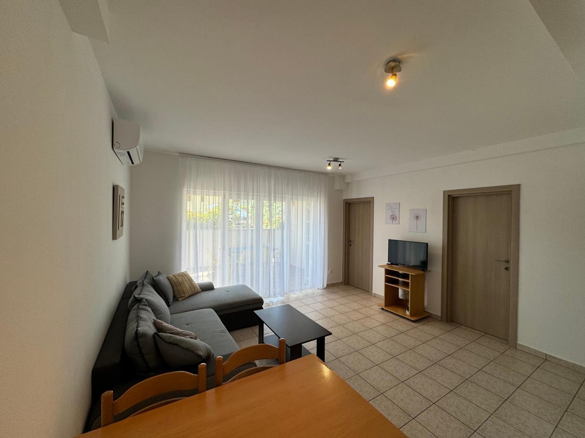Apartment Pirun Baska  Luaran gambar