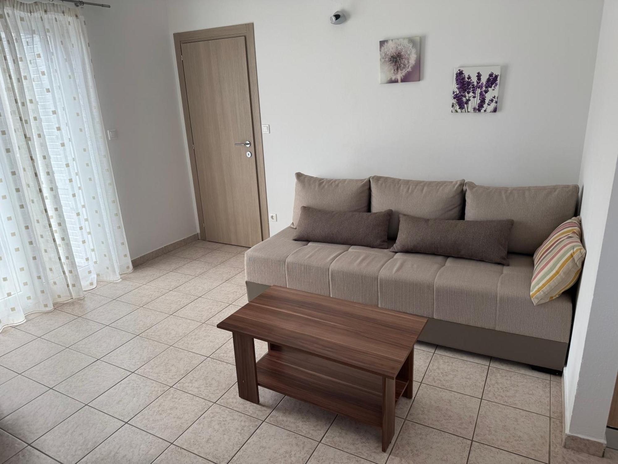 Apartment Pirun Baska  Luaran gambar